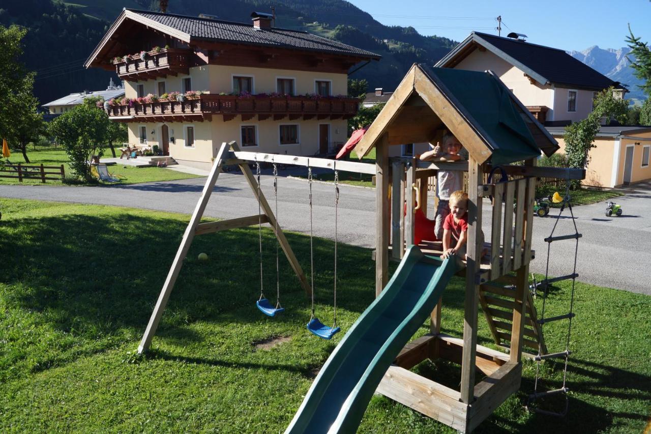Bio-Bauernhof Reiterhof Villa Sankt Johann im Pongau Bagian luar foto